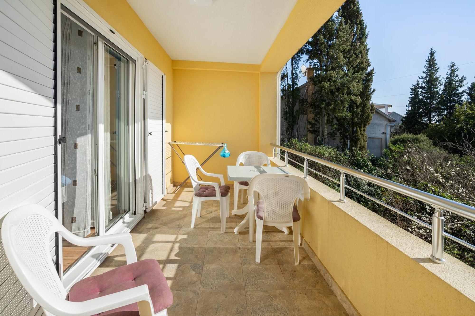 Apartments Viktoria Tivat Exteriör bild