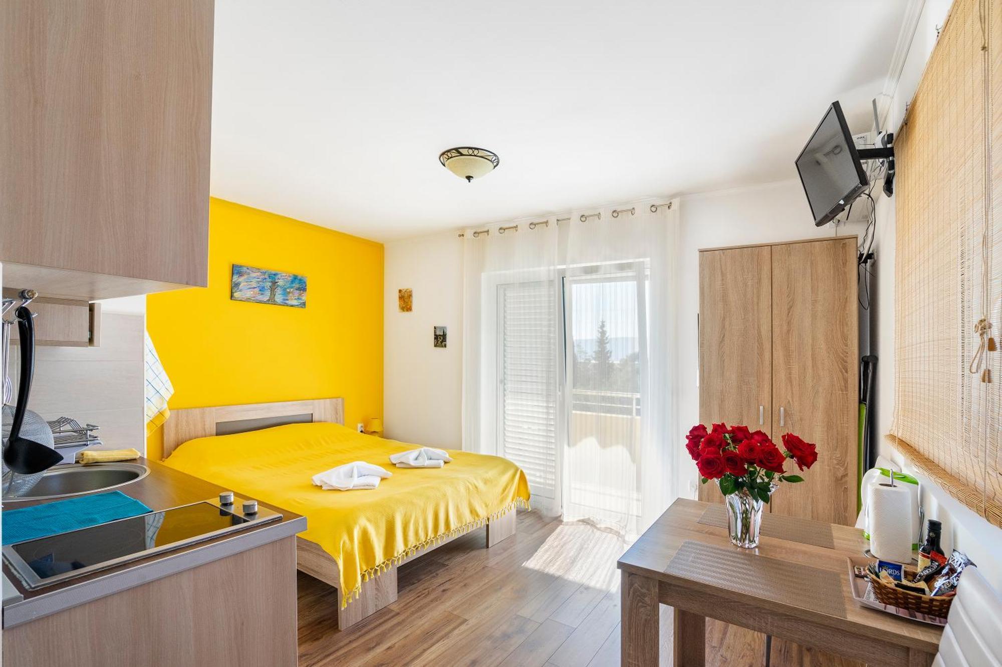 Apartments Viktoria Tivat Exteriör bild